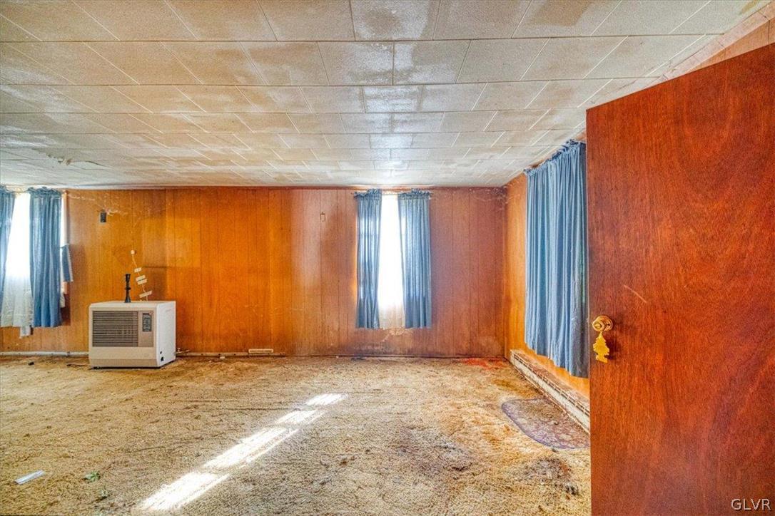 130 Christman Road Kunkletown, PA 18058 - Photo 9 of 44 an empty room with windows