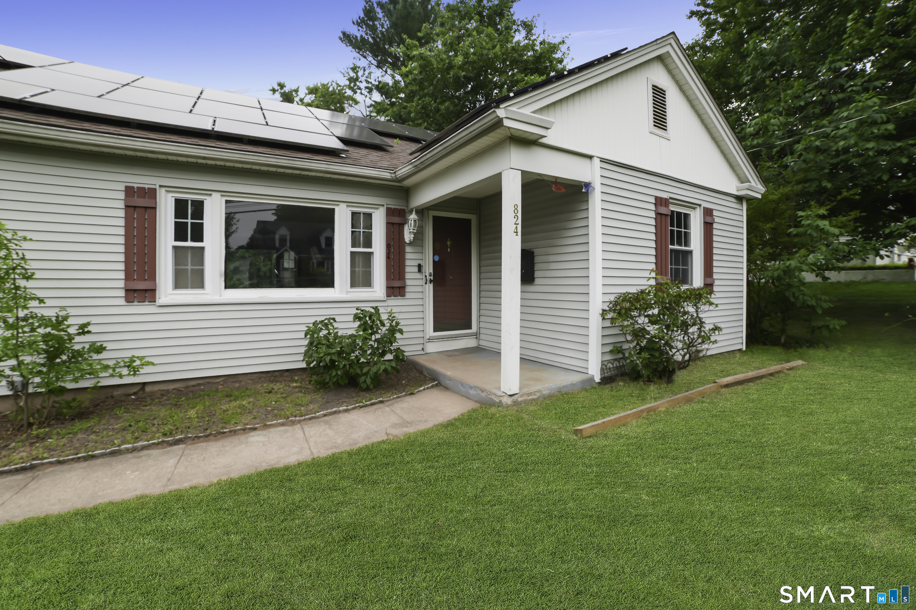 824 Randolph Road Middletown, CT 06457 - Photo 5 of 40 Gallery Image 5