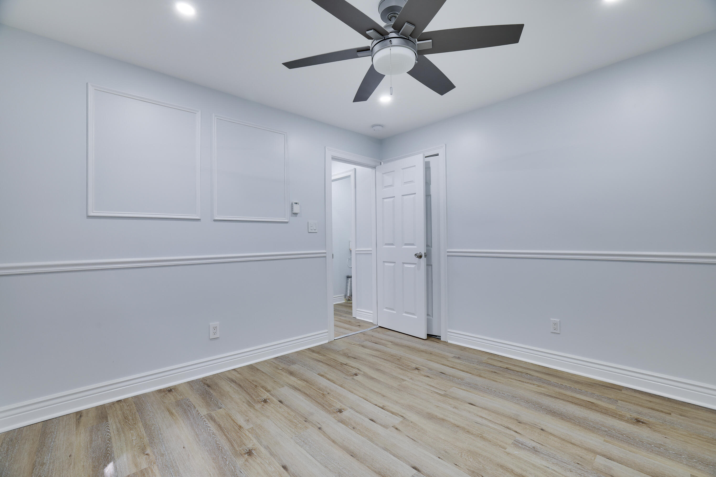 3109 Snowden Drive Bushkill, PA 18324 - Photo 13 of 69 13- Main floor bedroom