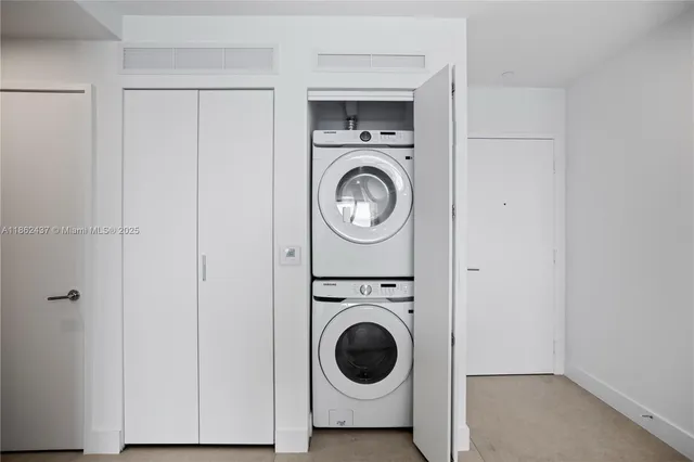 $7,500 | 700 Northeast 24th Street, Unit 3304, Miami, FL 33137