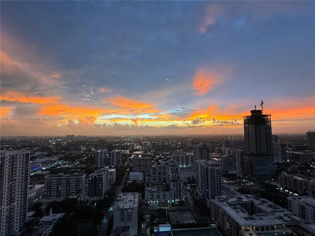 $7,500 | 700 Northeast 24th Street, Unit 3304, Miami, FL 33137