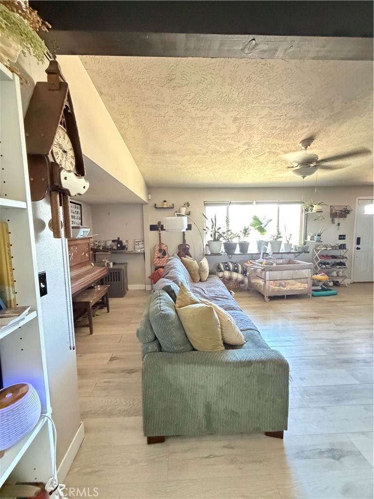 10623 4th Hesperia, CA 92345 - Photo 48 of 54