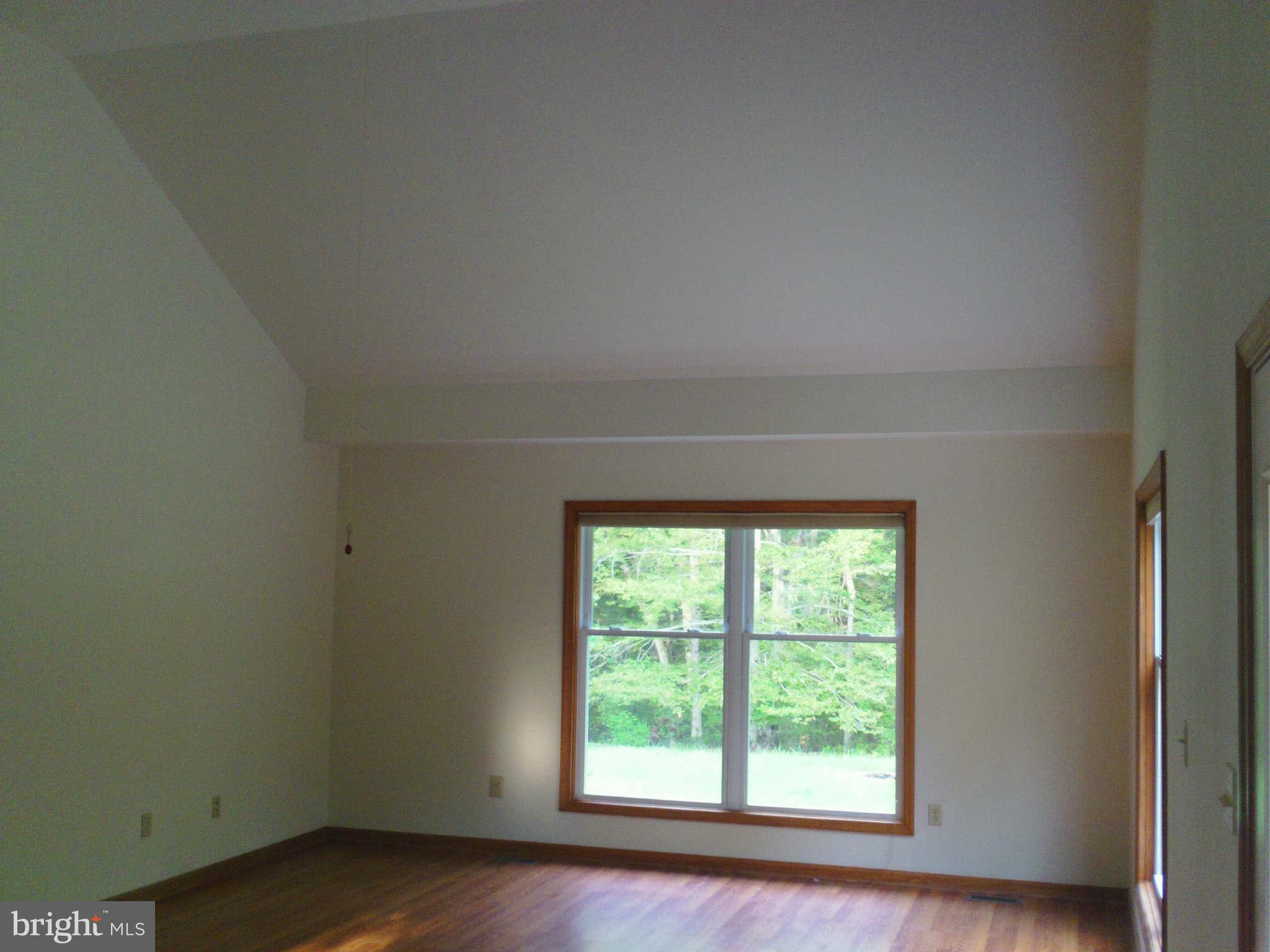 8470 Caledon Road King George, VA 22485 - Photo 22 of 29 Living Room