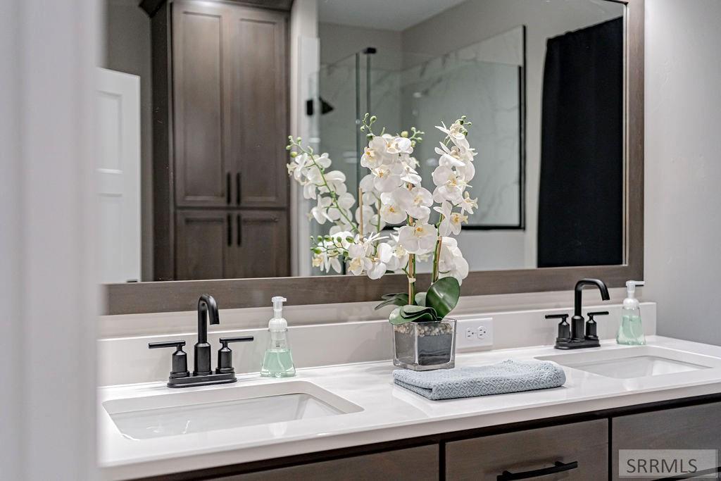 2050 Cruiser Loop Blackfoot, ID 83221 - Photo 18 of 36