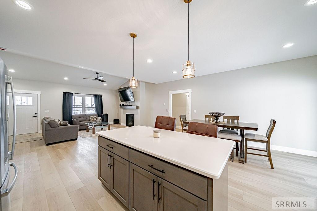 2050 Cruiser Loop Blackfoot, ID 83221 - Photo 10 of 36