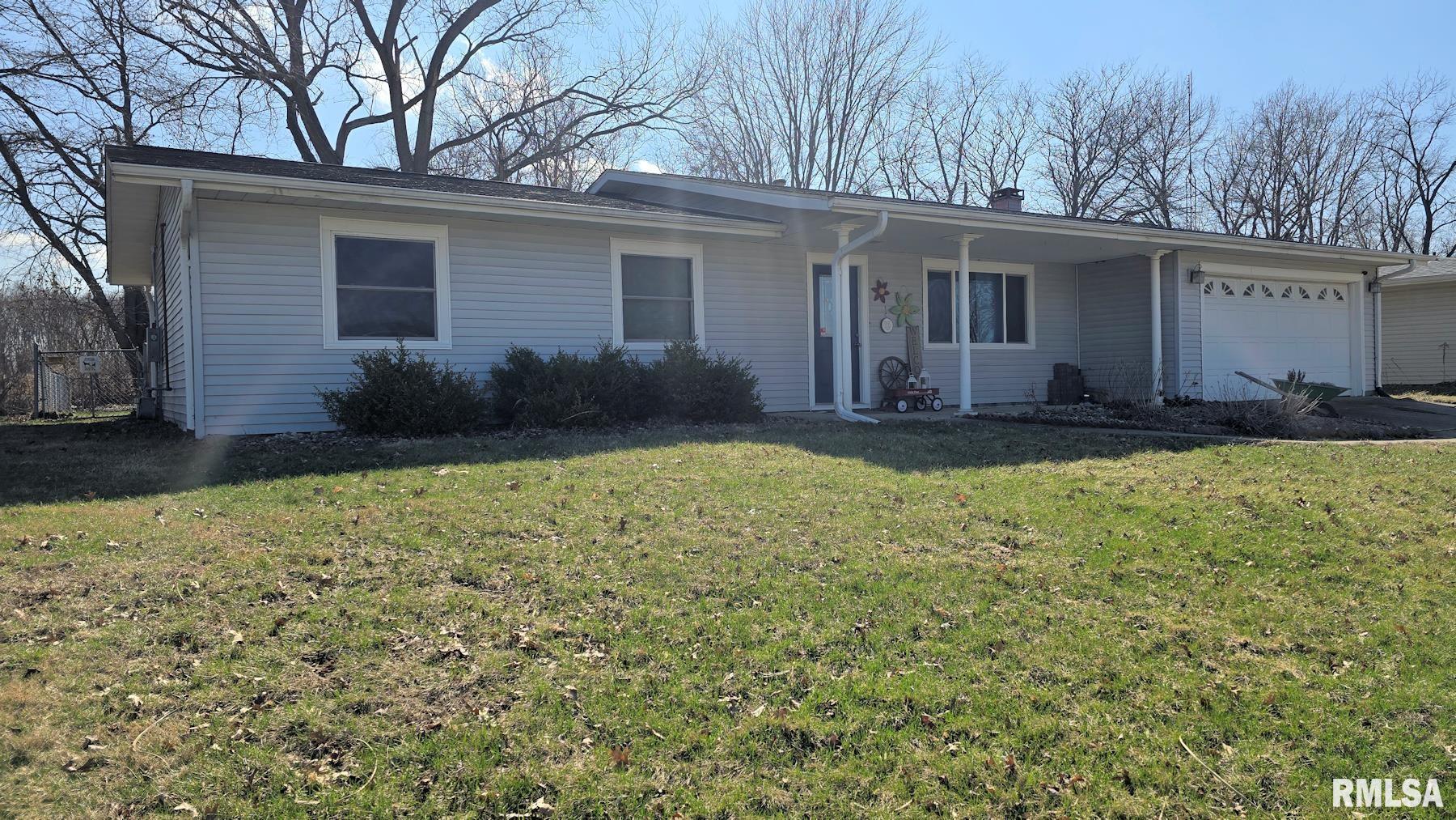 26 Woods Mill Road Sherman, IL 62684 - Photo 1 of 13