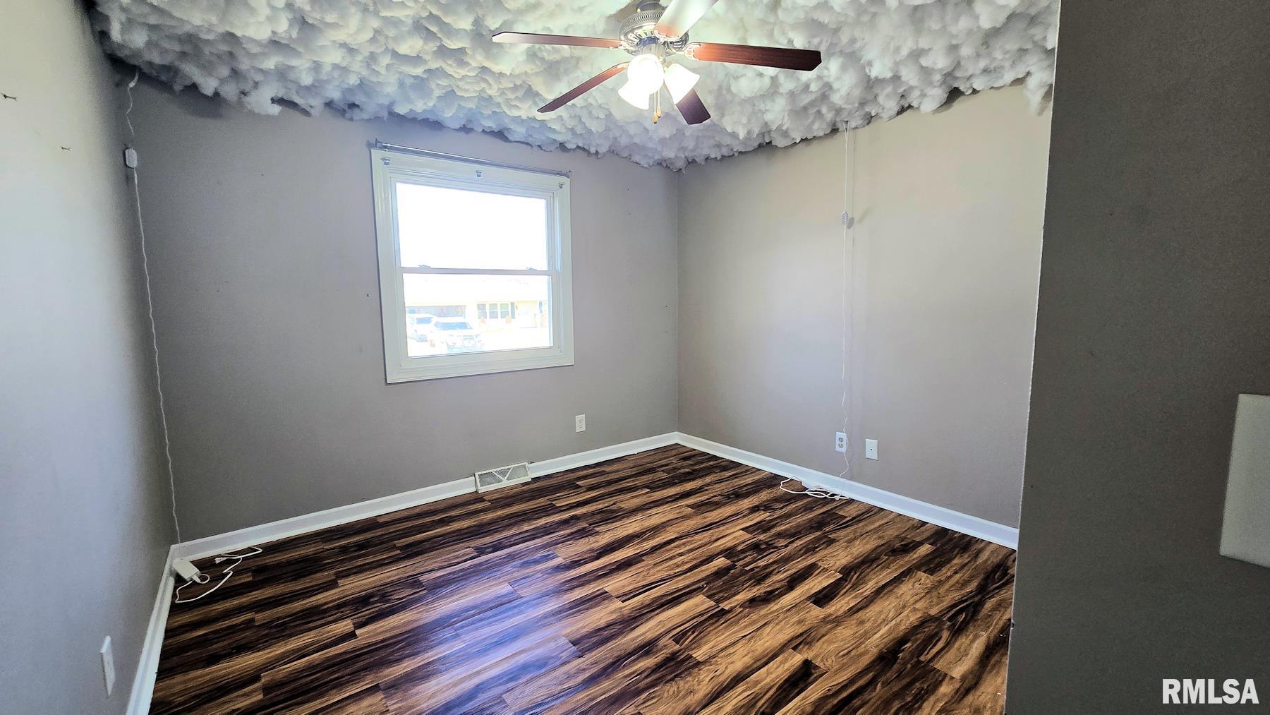 26 Woods Mill Road Sherman, IL 62684 - Photo 10 of 13