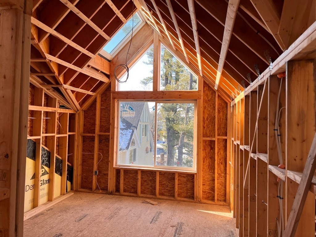 9 Wildflower Path, Unit 9 Hudson, MA 01749 - Photo 3 of 25 Gallery Image 3