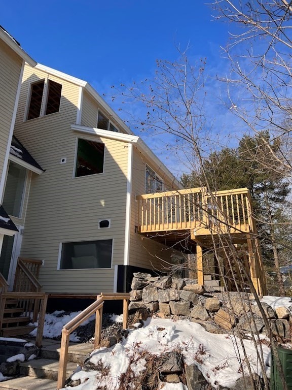 9 Wildflower Path, Unit 9 Hudson, MA 01749 - Photo 8 of 25 Gallery Image 8