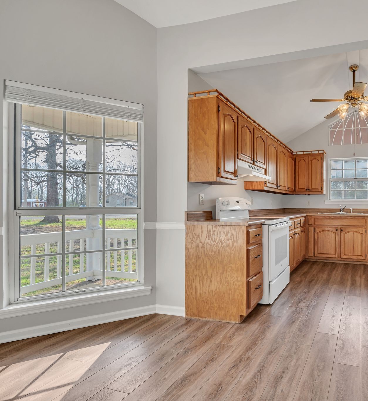 2034 Wolfe Road White Bluff, TN 37187 - Photo 10 of 29