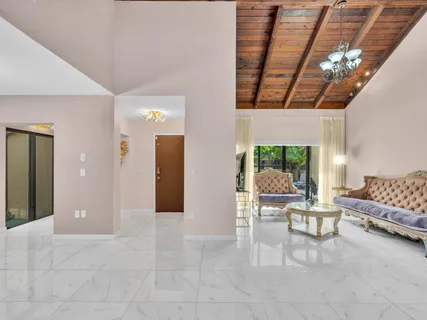 $533,000 | 20331 Northeast 10th Court, Miami, FL 33179