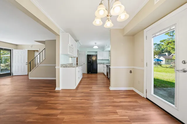 $369,999 | 129 Canaberry Circle, Summerville, SC 29483