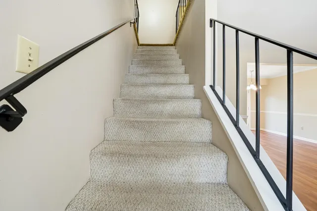 $369,999 | 129 Canaberry Circle, Summerville, SC 29483