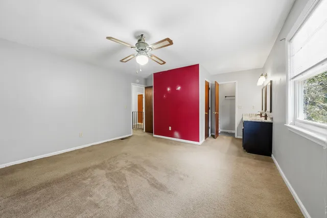 $369,999 | 129 Canaberry Circle, Summerville, SC 29483