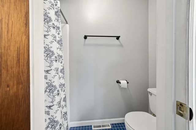 $369,999 | 129 Canaberry Circle, Summerville, SC 29483