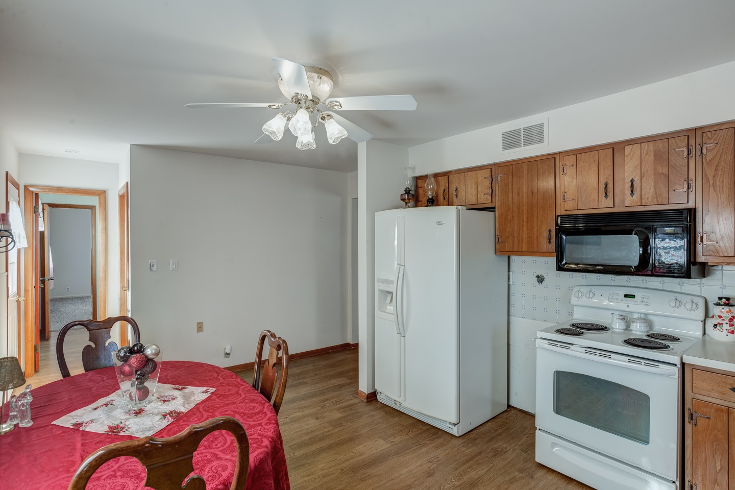 5933 Gardner Road Chandler, IN 47610 - Photo 9 of 28 Gallery Image 9