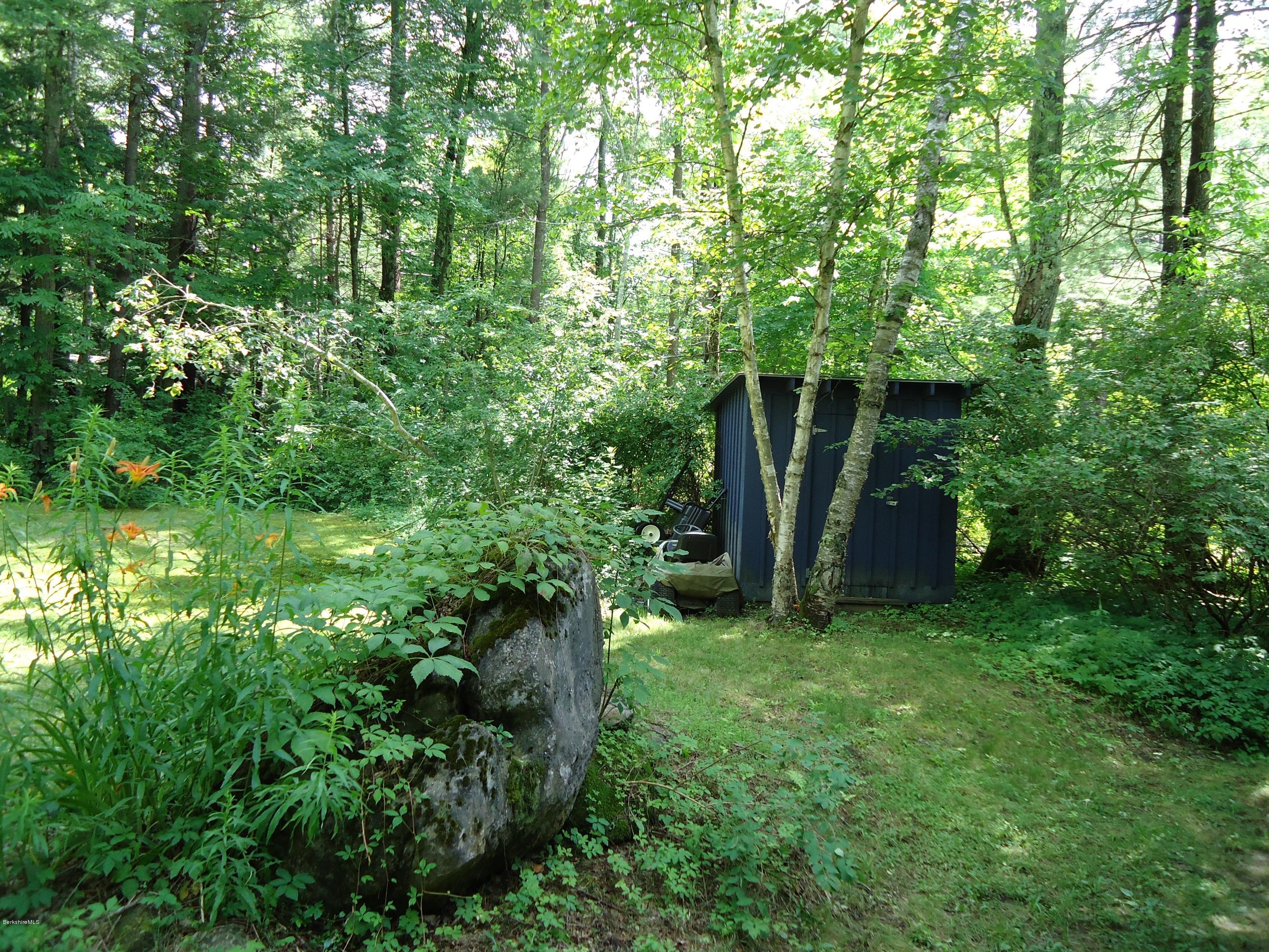 1 Grove Road Stockbridge, MA 01262 - Photo 8 of 17