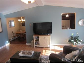 220 West County Road Jerseyville, IL 62052 - Photo 10 of 24 Gallery Image 10