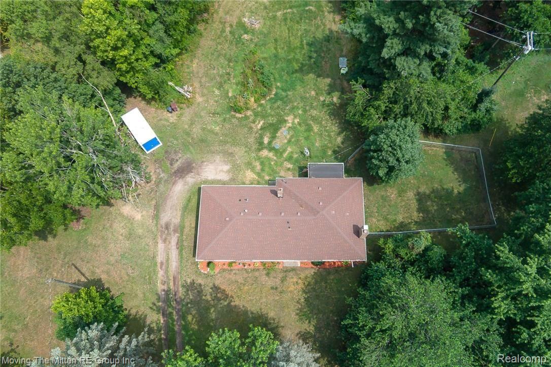 47970 Hull Road Belleville, MI 48111 - Photo 34 of 37 mtm_47970_hull-34.jpg