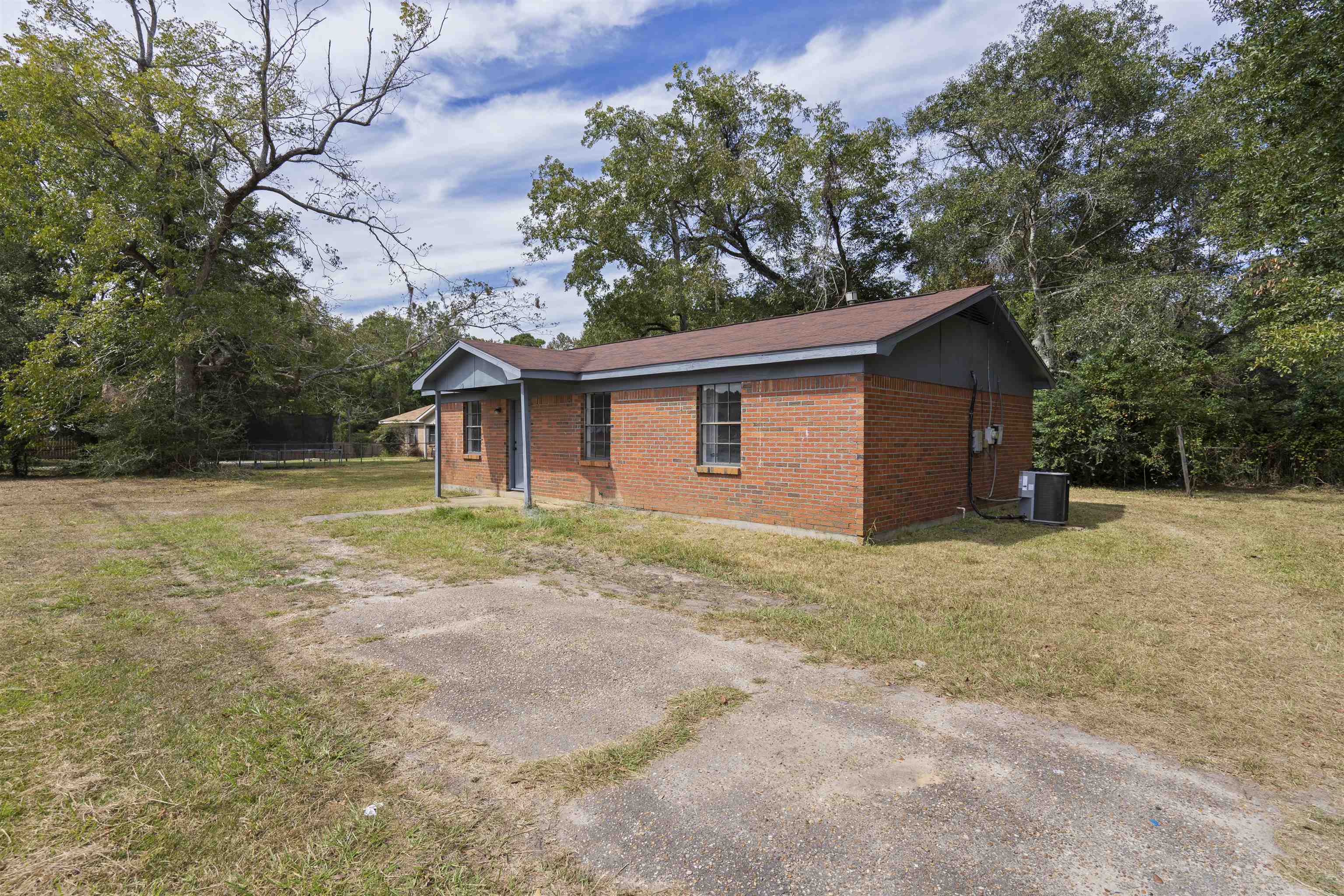 800 Hurricane Road Bay Minette, AL 36507 - Photo 2 of 17