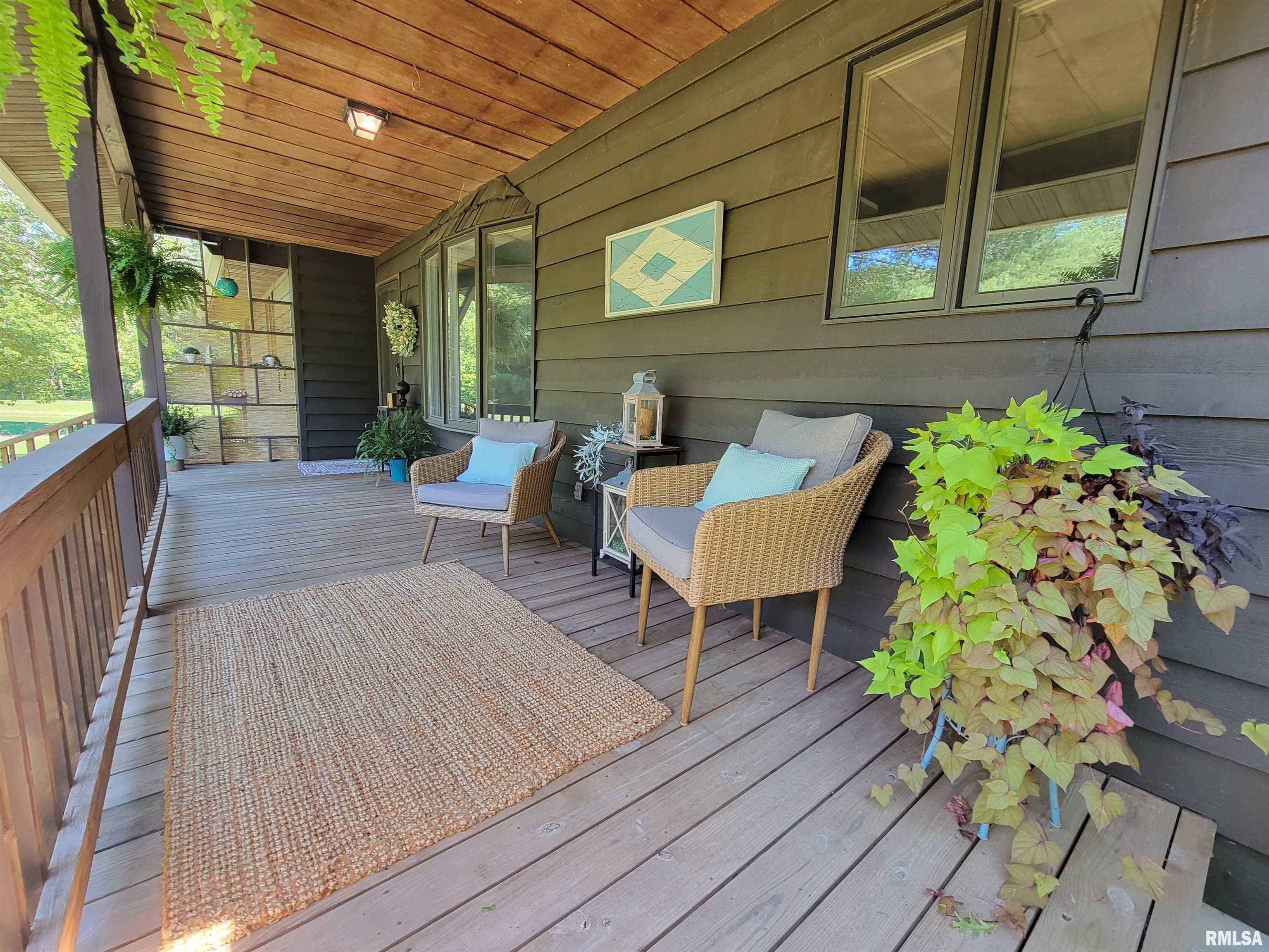 96 Forest Drive Flora, IL 62839 - Photo 12 of 89