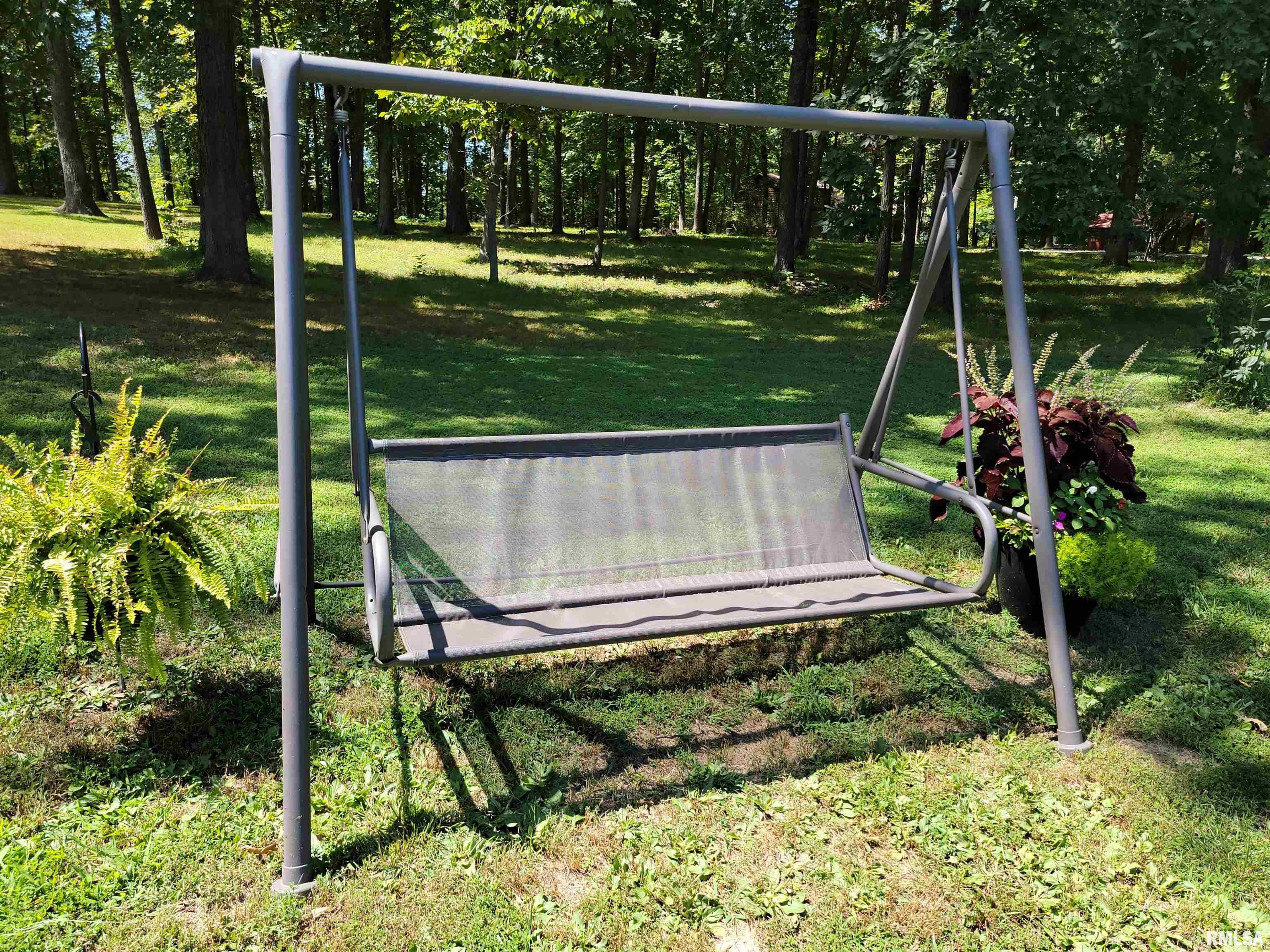 96 Forest Drive Flora, IL 62839 - Photo 20 of 89