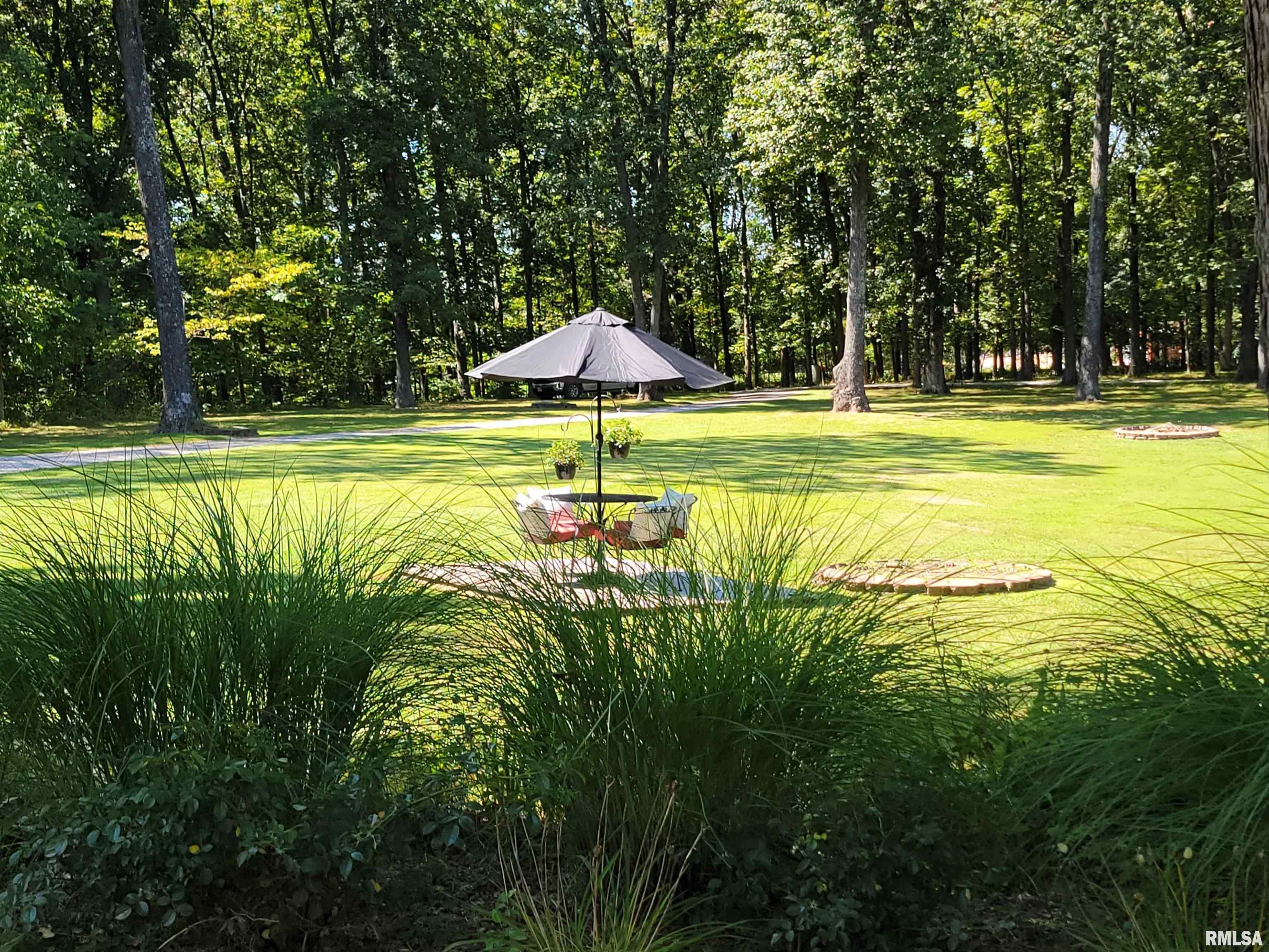 96 Forest Drive Flora, IL 62839 - Photo 21 of 89