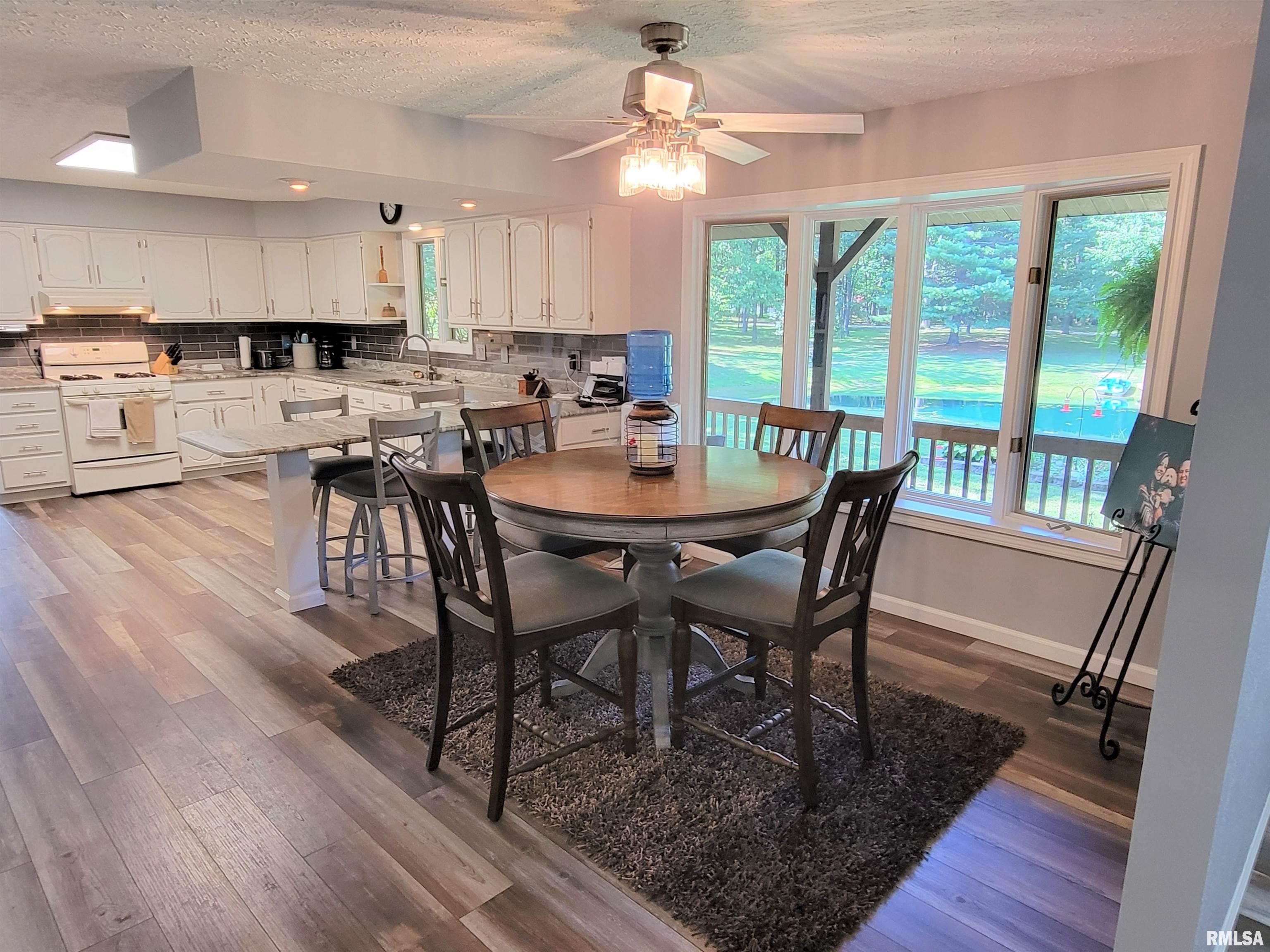 96 Forest Drive Flora, IL 62839 - Photo 31 of 89