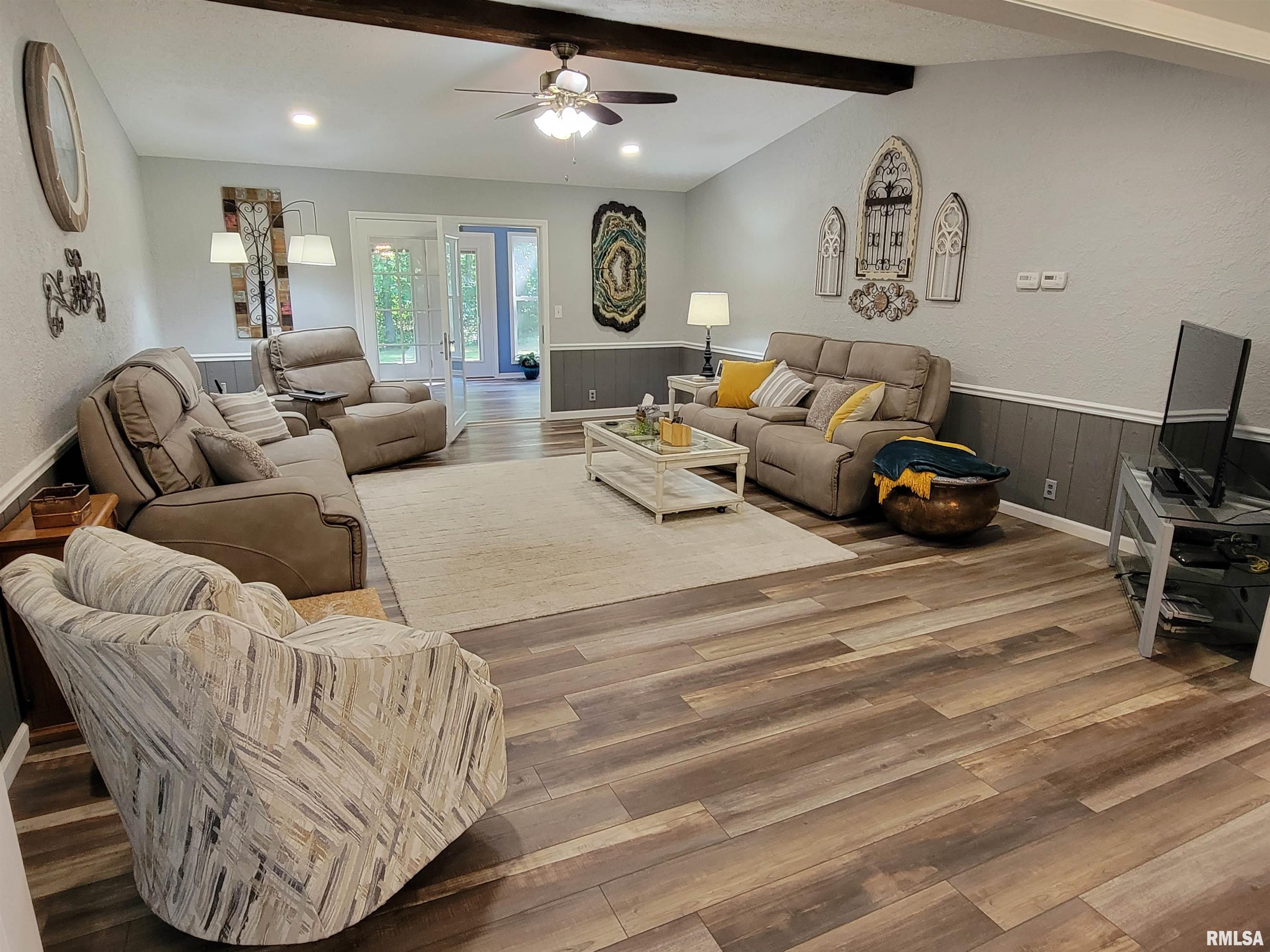 96 Forest Drive Flora, IL 62839 - Photo 32 of 89