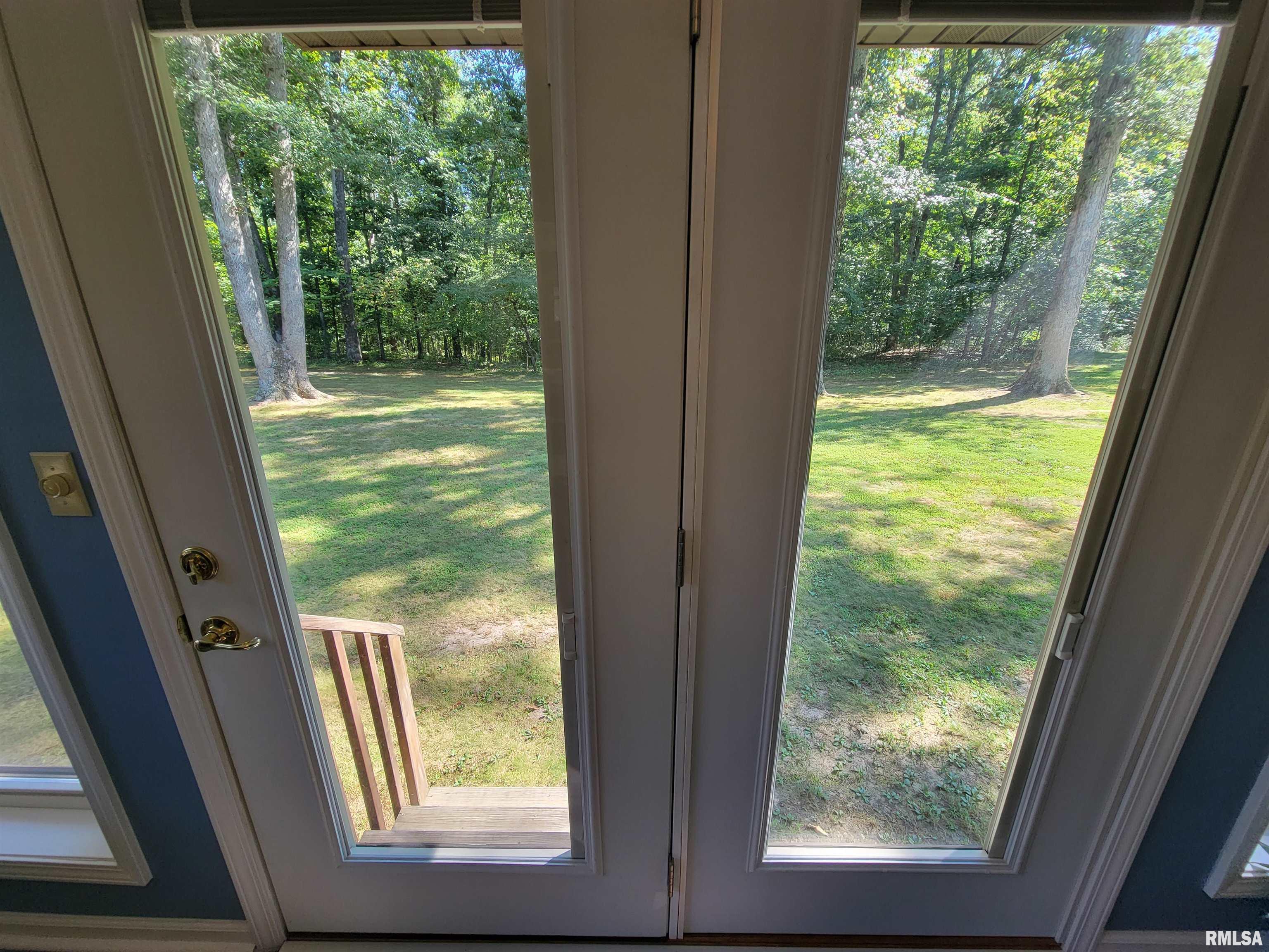 96 Forest Drive Flora, IL 62839 - Photo 40 of 89