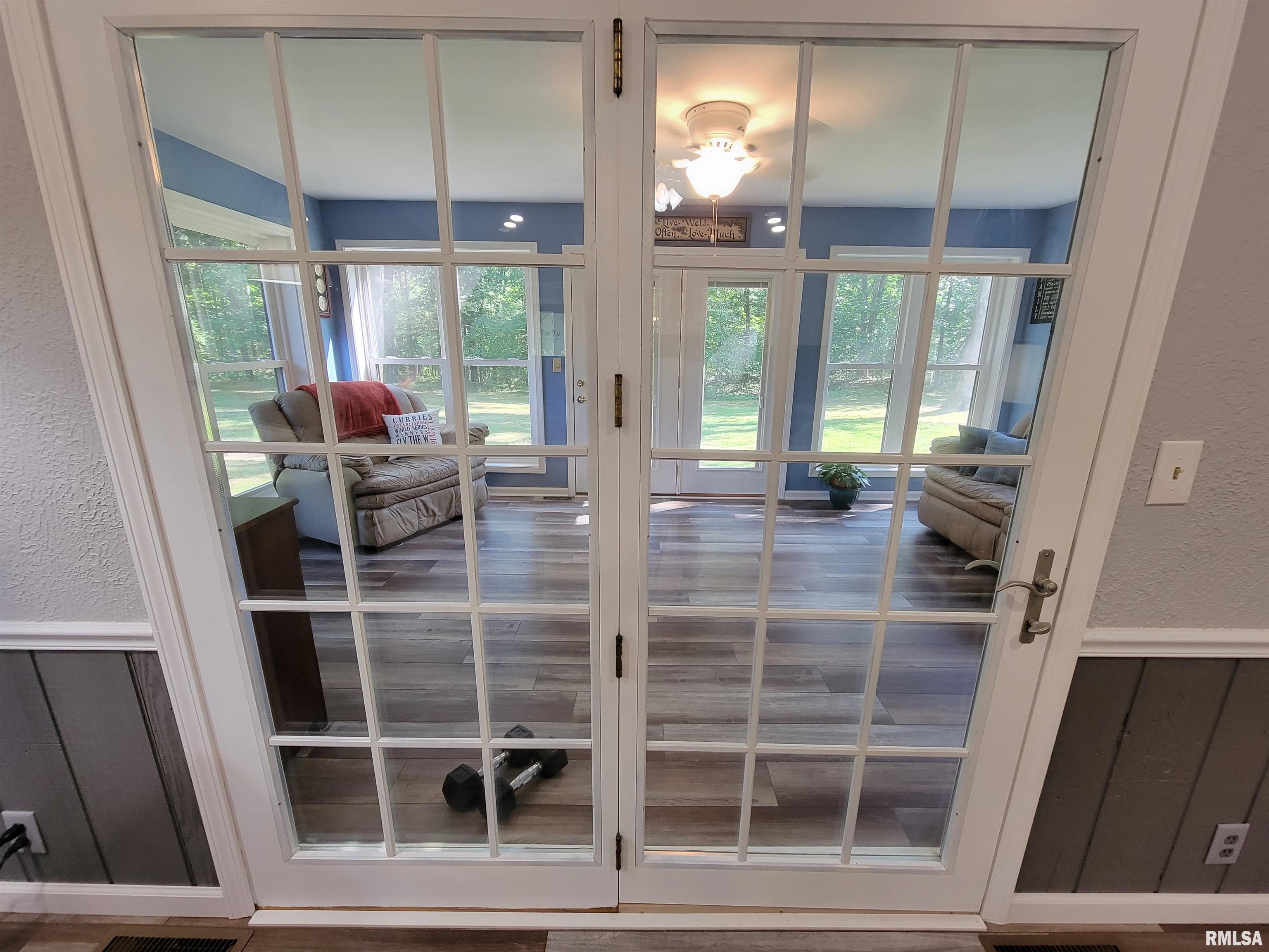 96 Forest Drive Flora, IL 62839 - Photo 41 of 89