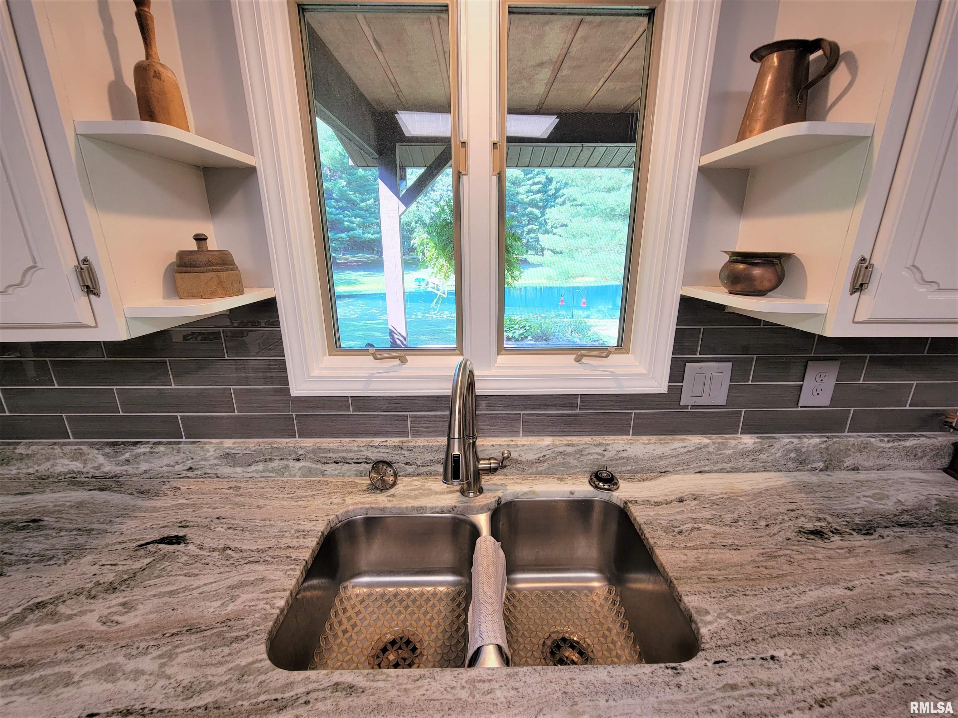 96 Forest Drive Flora, IL 62839 - Photo 47 of 89