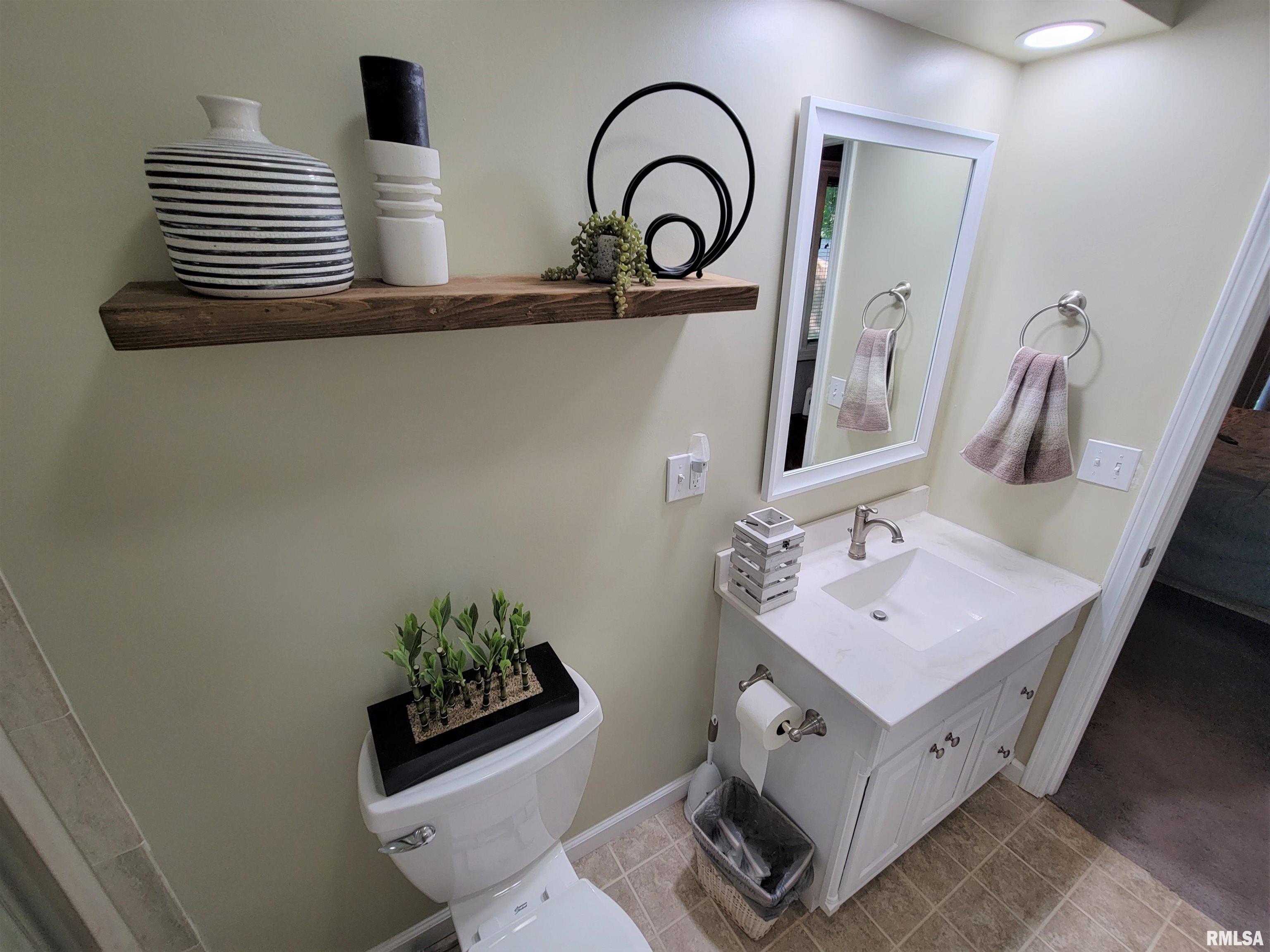 96 Forest Drive Flora, IL 62839 - Photo 62 of 89