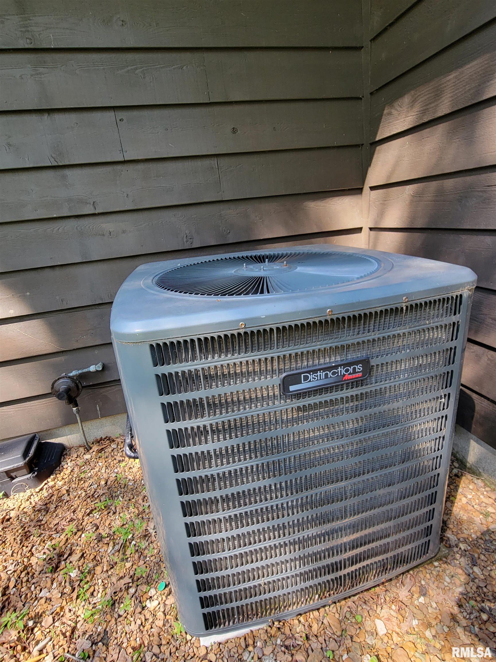 96 Forest Drive Flora, IL 62839 - Photo 80 of 89