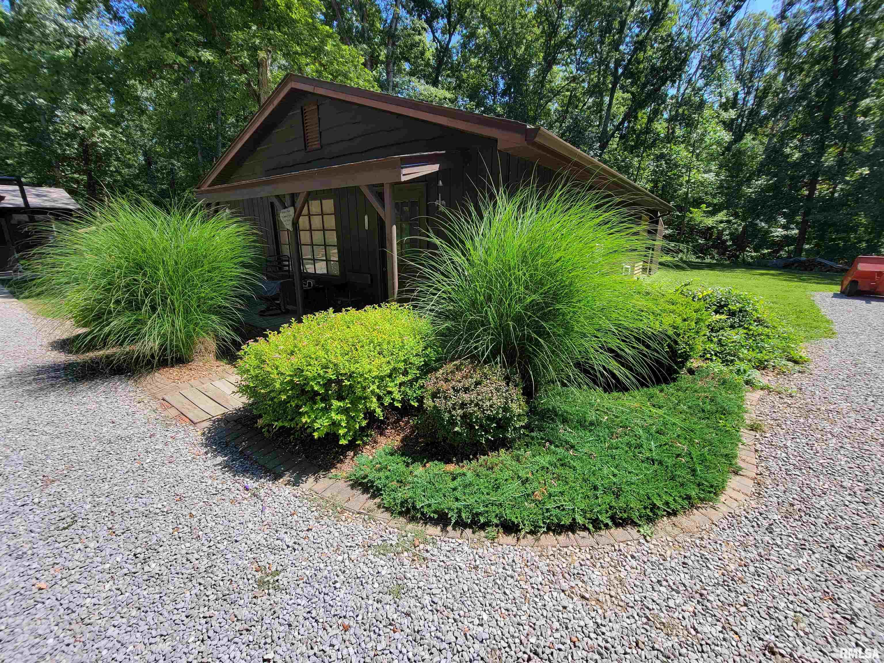 96 Forest Drive Flora, IL 62839 - Photo 82 of 89