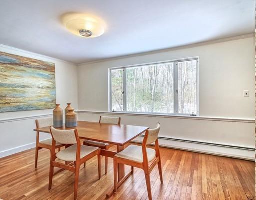 7 Oak Knoll Road Lincoln, MA 01773 - Photo 5 of 25 Gallery Image 5