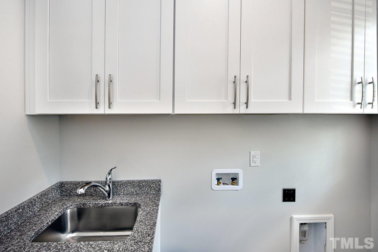 2504 Rambling Creek Road, Unit 33 Apex, NC 27523 - Photo 8 of 20 Photo of the model . Ask about details.