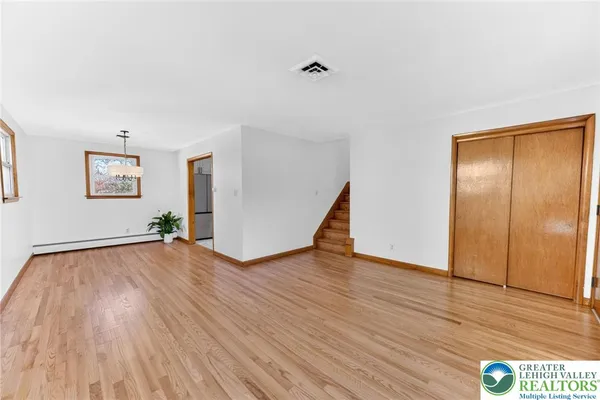 $334,900 | 813 Karoly Street, Freemansburg, PA 18017