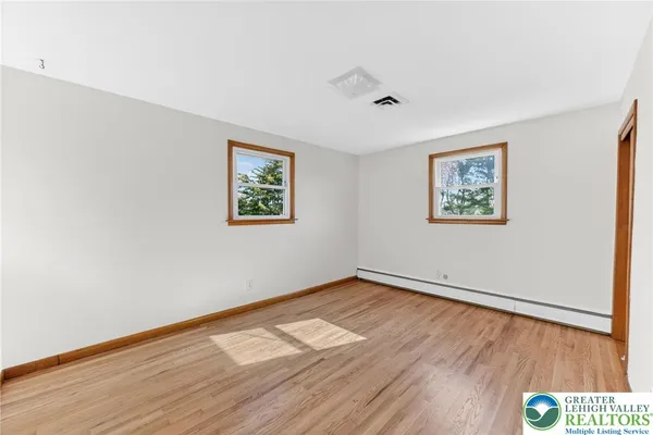$334,900 | 813 Karoly Street, Freemansburg, PA 18017