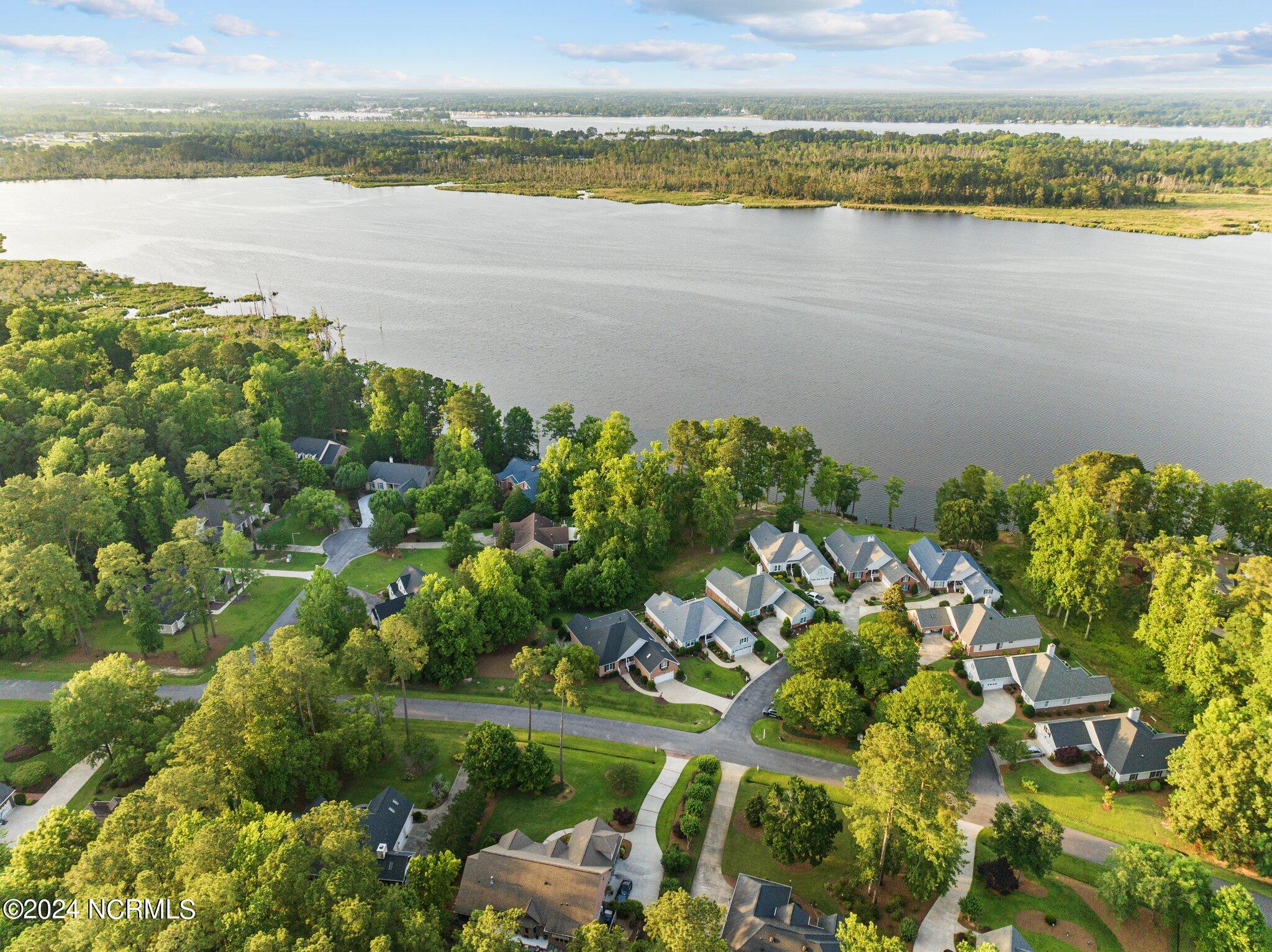 101 Bay Ridge Chocowinity, NC 27817 - Photo 7 of 93 12-web-or-mls-DJI_0542