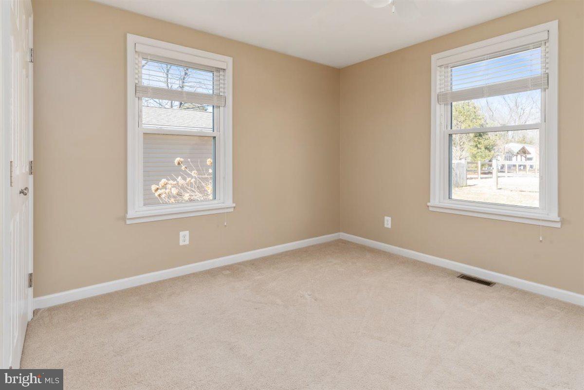 4552 Mountain Road Pasadena, MD 21122 - Photo 17 of 34 Gallery Image 17