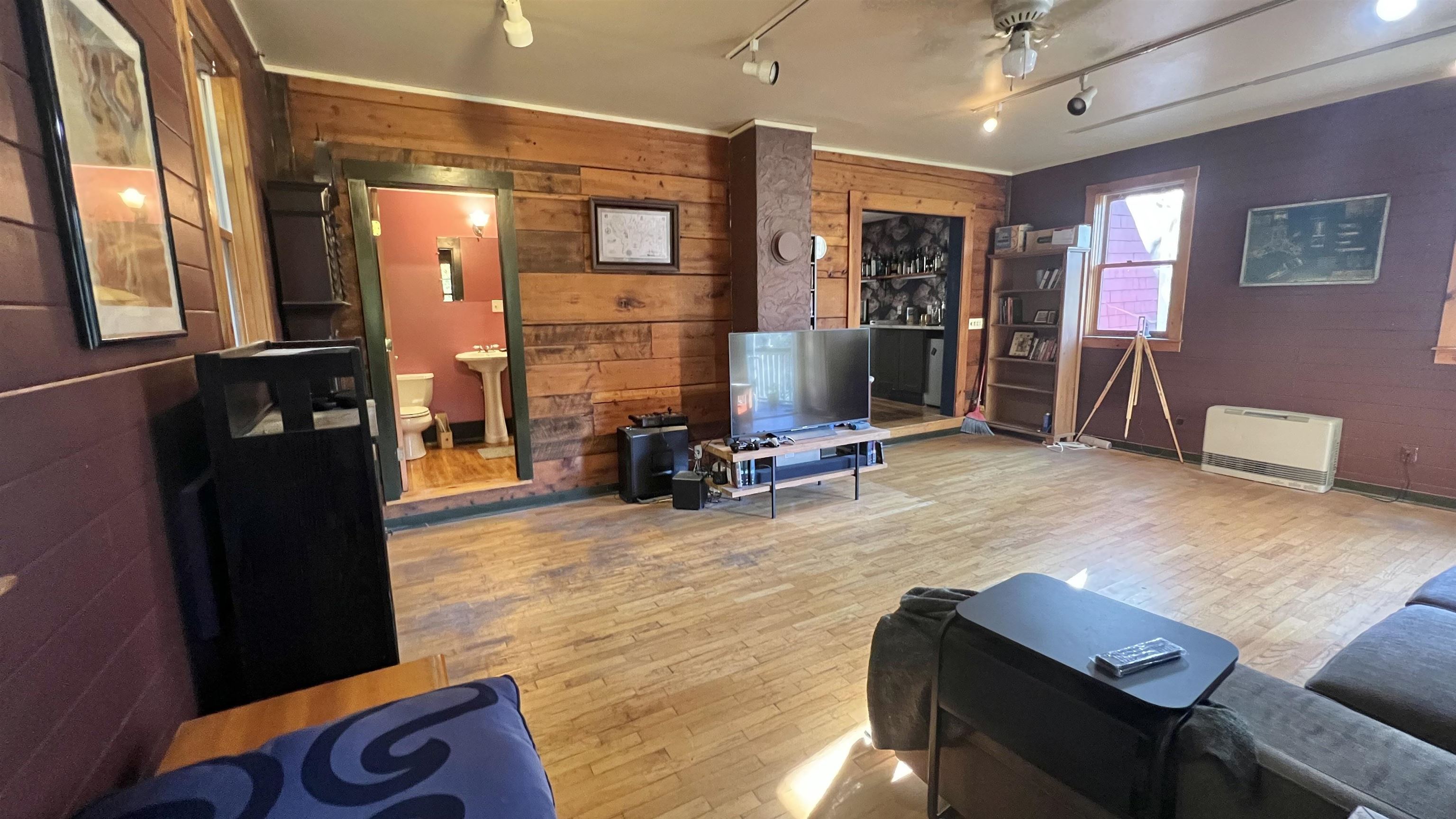 933 Highway 100C Johnson, VT 05656 - Photo 11 of 39