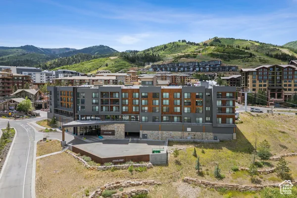 $375,000 | 2670 Canyons Resort Drive, Unit 417, Park City, UT 84098