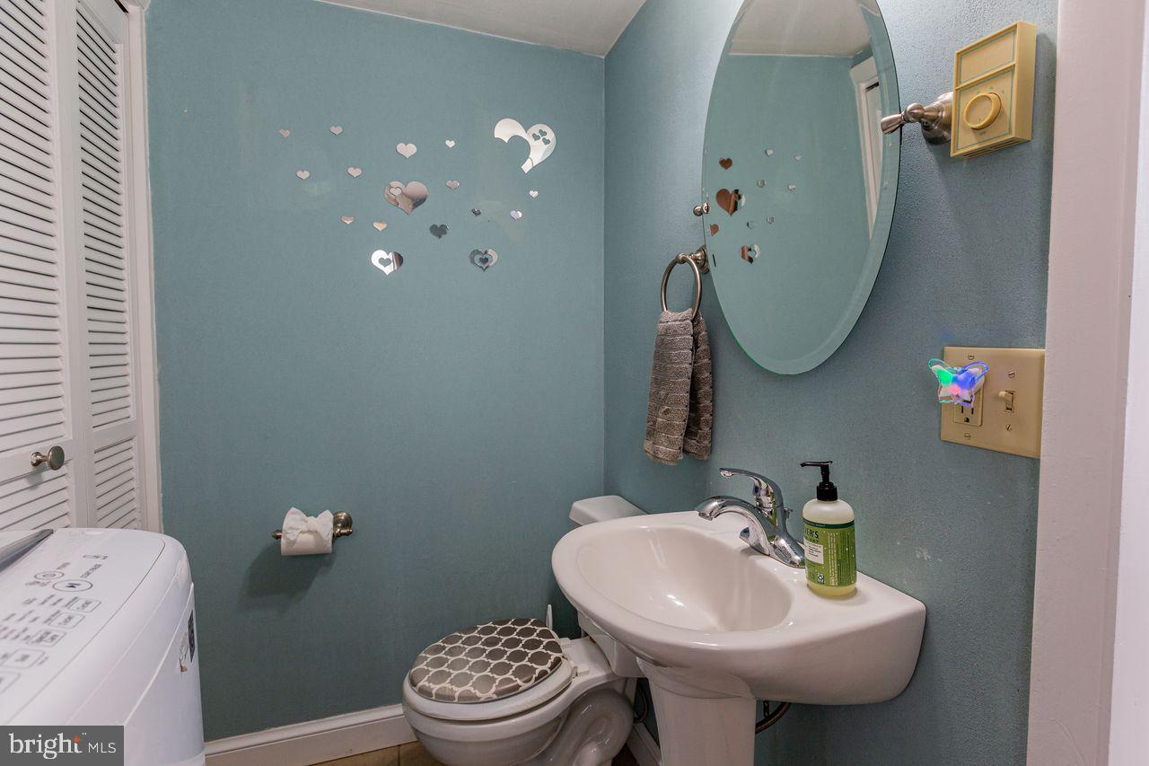 26 Church Street Lititz, PA 17543 - Photo 16 of 83 28 Church St. Powder Room