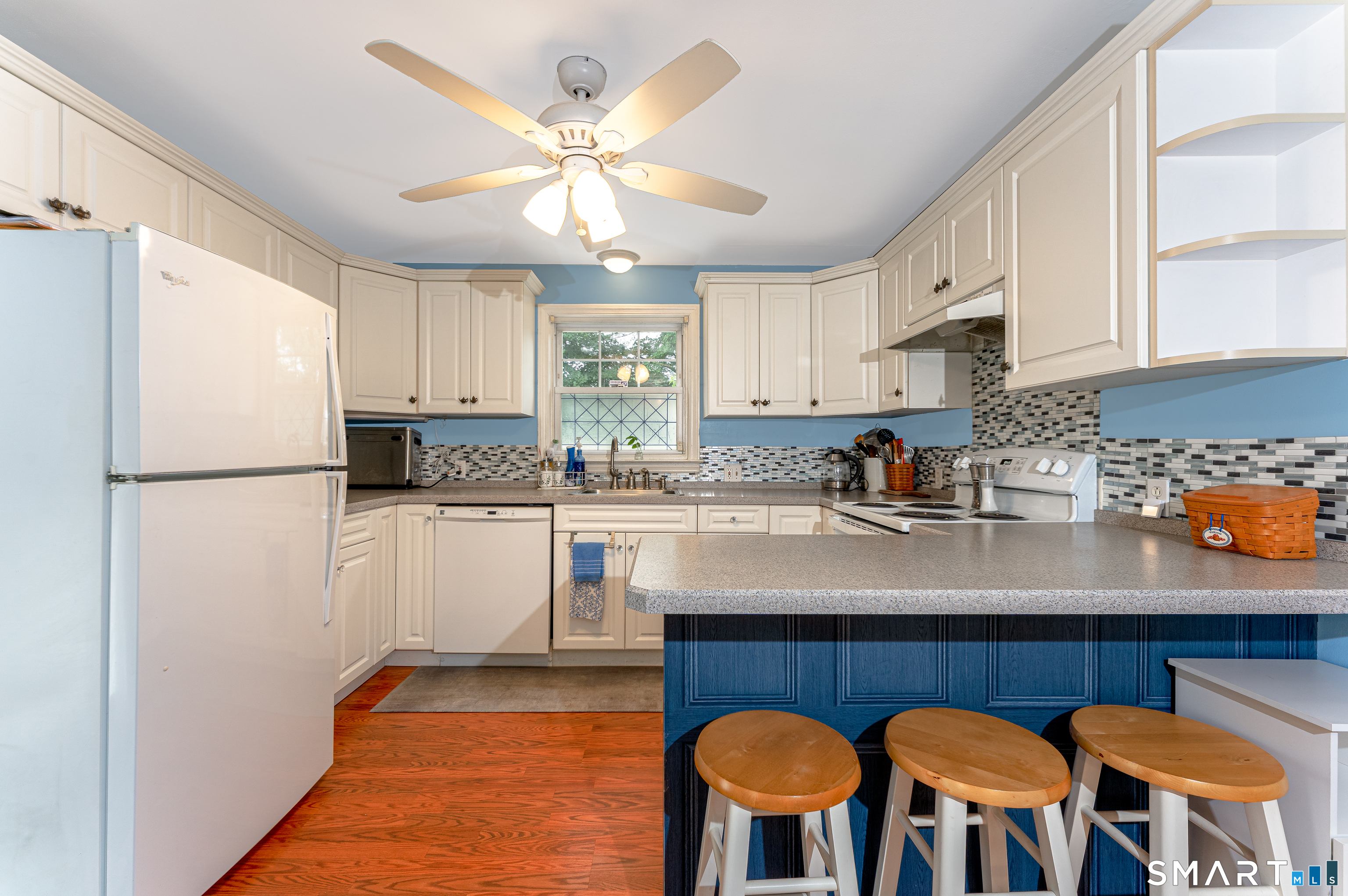 237 Alexander Avenue Waterbury, CT 06705 - Photo 12 of 31