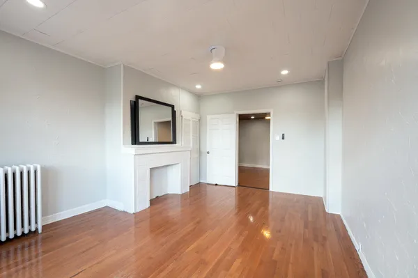 $2,650 | 85 Palisade Avenue, Unit 2, Jersey City, NJ 07306