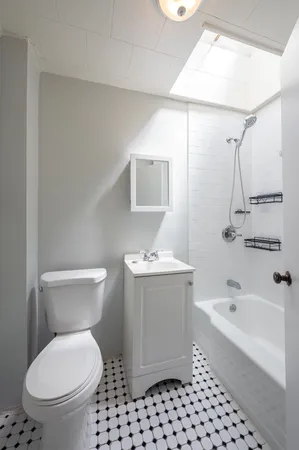 $2,650 | 85 Palisade Avenue, Unit 2, Jersey City, NJ 07306