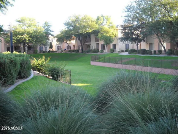 $1,800 | 10030 West Indian School Road, Unit 253, Phoenix, AZ 85037