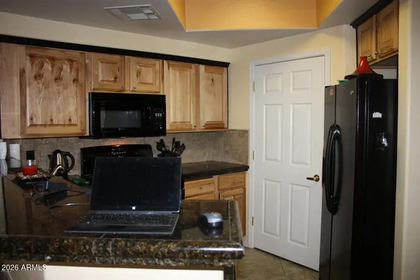 $1,800 | 10030 West Indian School Road, Unit 253, Phoenix, AZ 85037