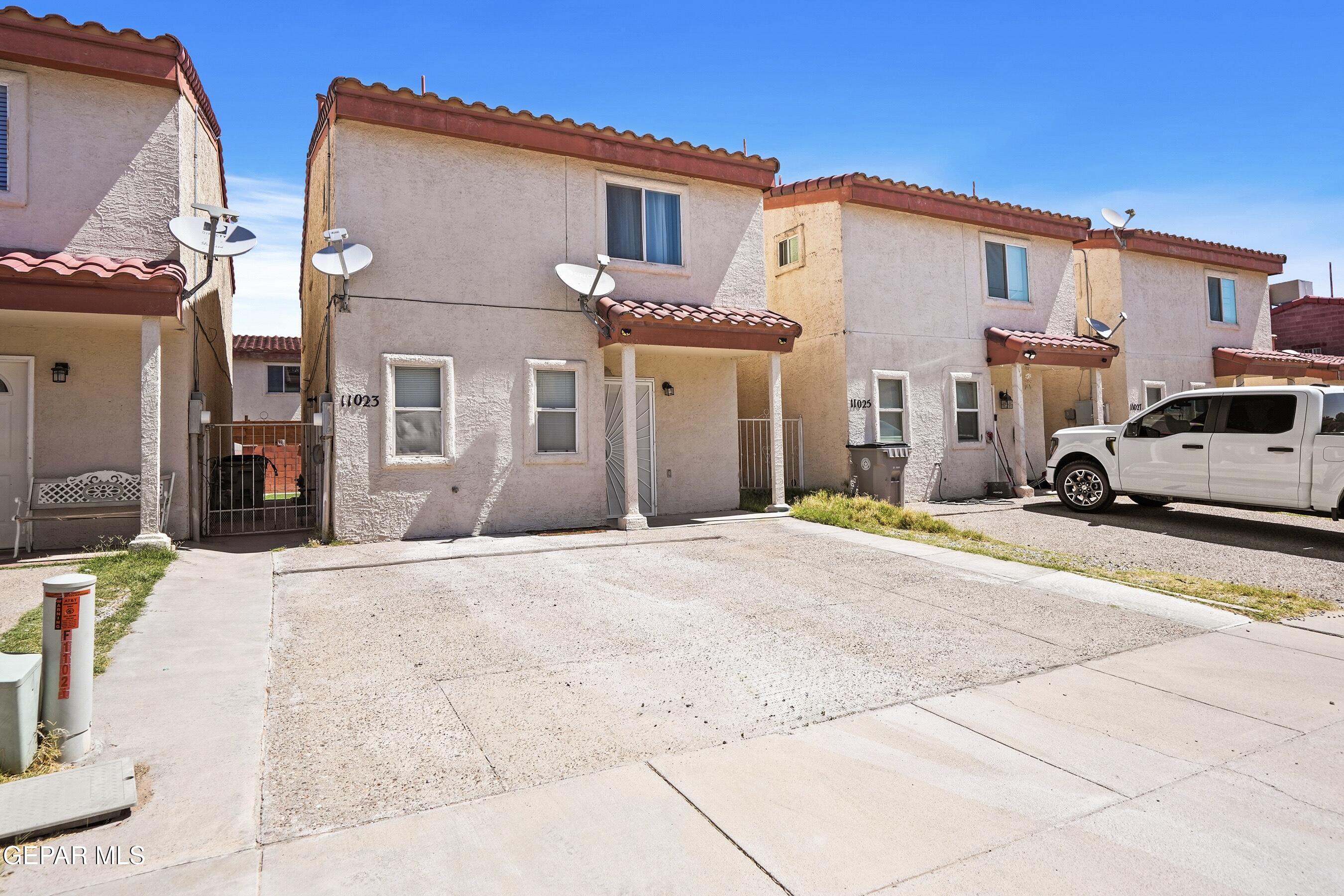 11023 Splendor Court El Paso, TX 79936 - Photo 34 of 43 Expanded Parking Area